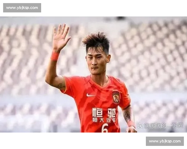 杨晨盛赞元敏诚蜕变:稳健防守铸就亚冠之路 杨晨盛赞元敏诚蜕变:稳健防守铸就亚冠之路