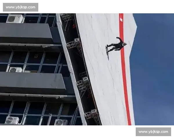 红牛 Wall Ride Showdown 重返威尼斯海滩：滑板传奇与新势力的墙面对决